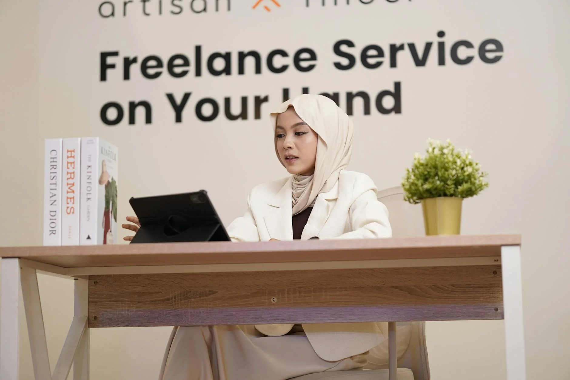 Ilustrasi manfaat utama memiliki badan usaha bagi UMKM, startup, dan investor